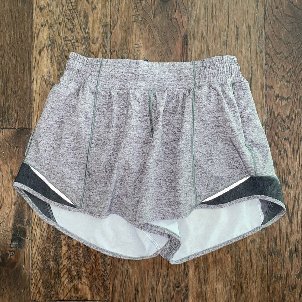 Lululemon hotty hot shorts!!🥰